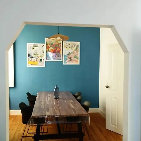 La Maison D'alinès Hébergement de vacances *